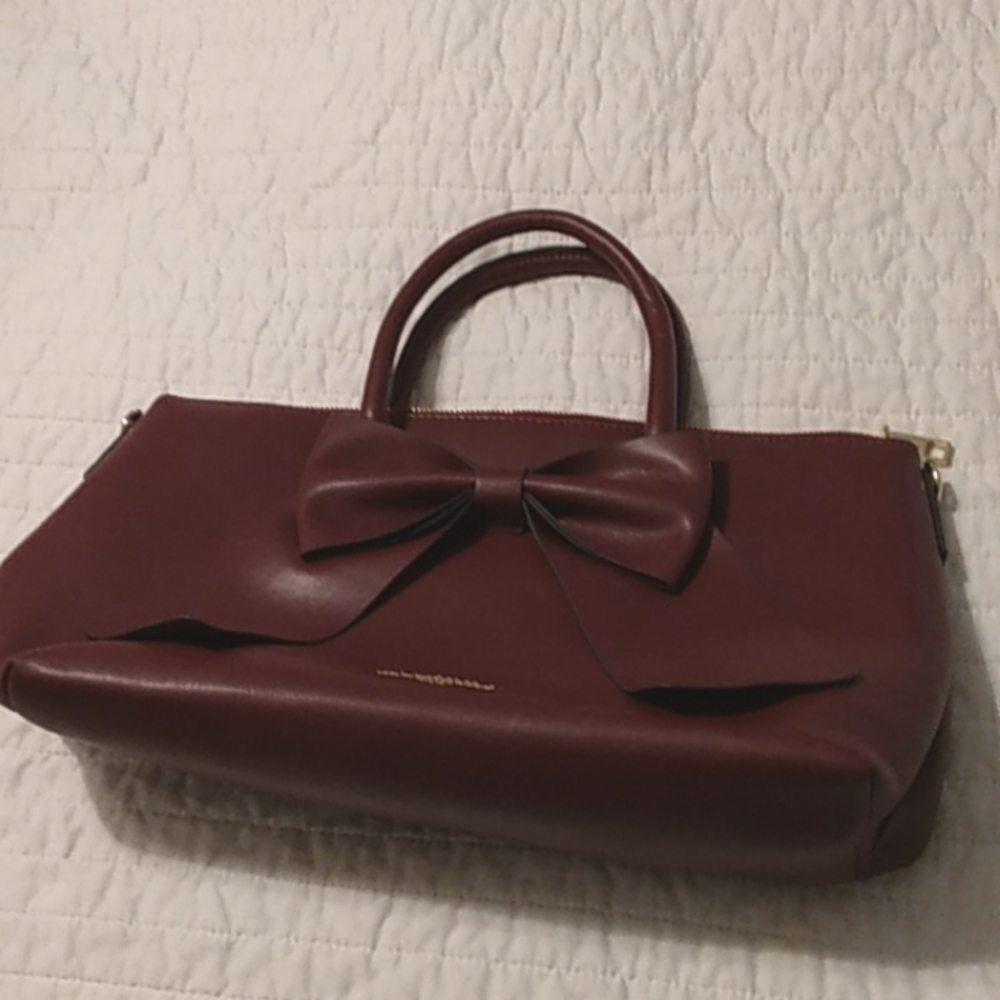 Beautiful Karl Lagerfeld Paris Bag